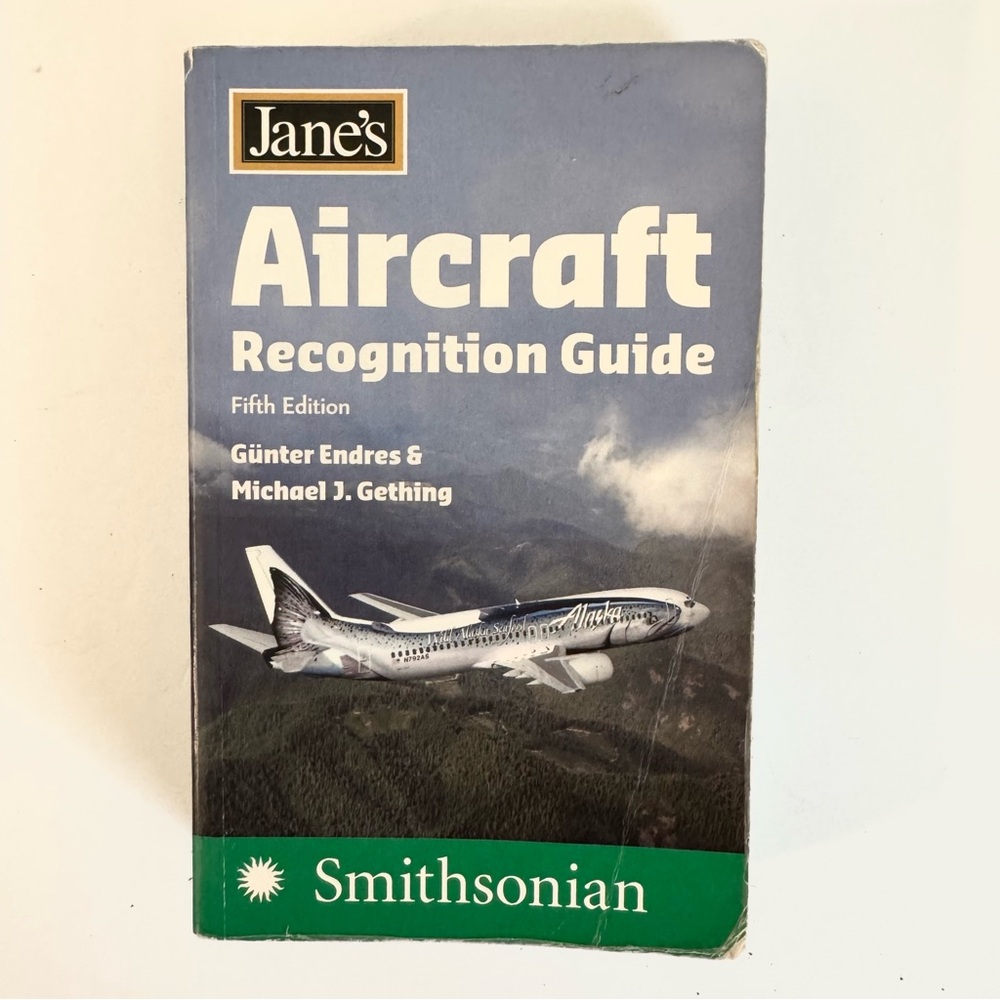 BOOK - Jane's Aircraft Recognition Guide, Fifth Edition (Paperback)